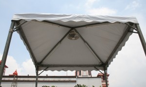 10 x 10 Pyramid White Canopy (Inside).JPG